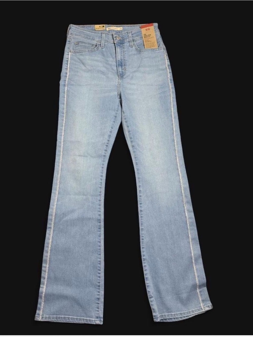 Levi’s Light Wash Women's high rise Bootcut Jeans - Classic Styling